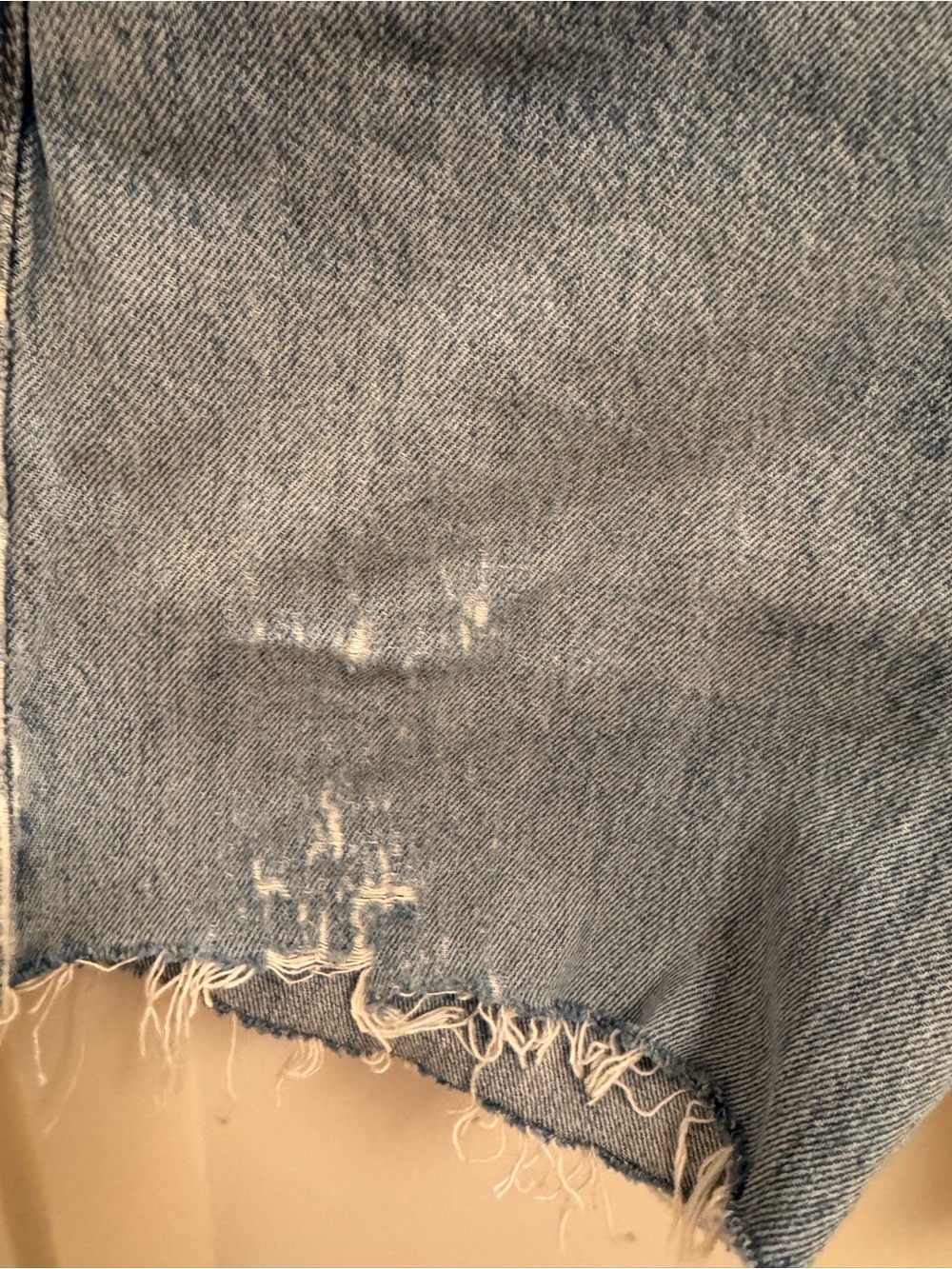 Perfectly distressed Levi’s 501 Shorts cut offs waist 30 Y2K coastal cowgirl - Picture 5 of 8